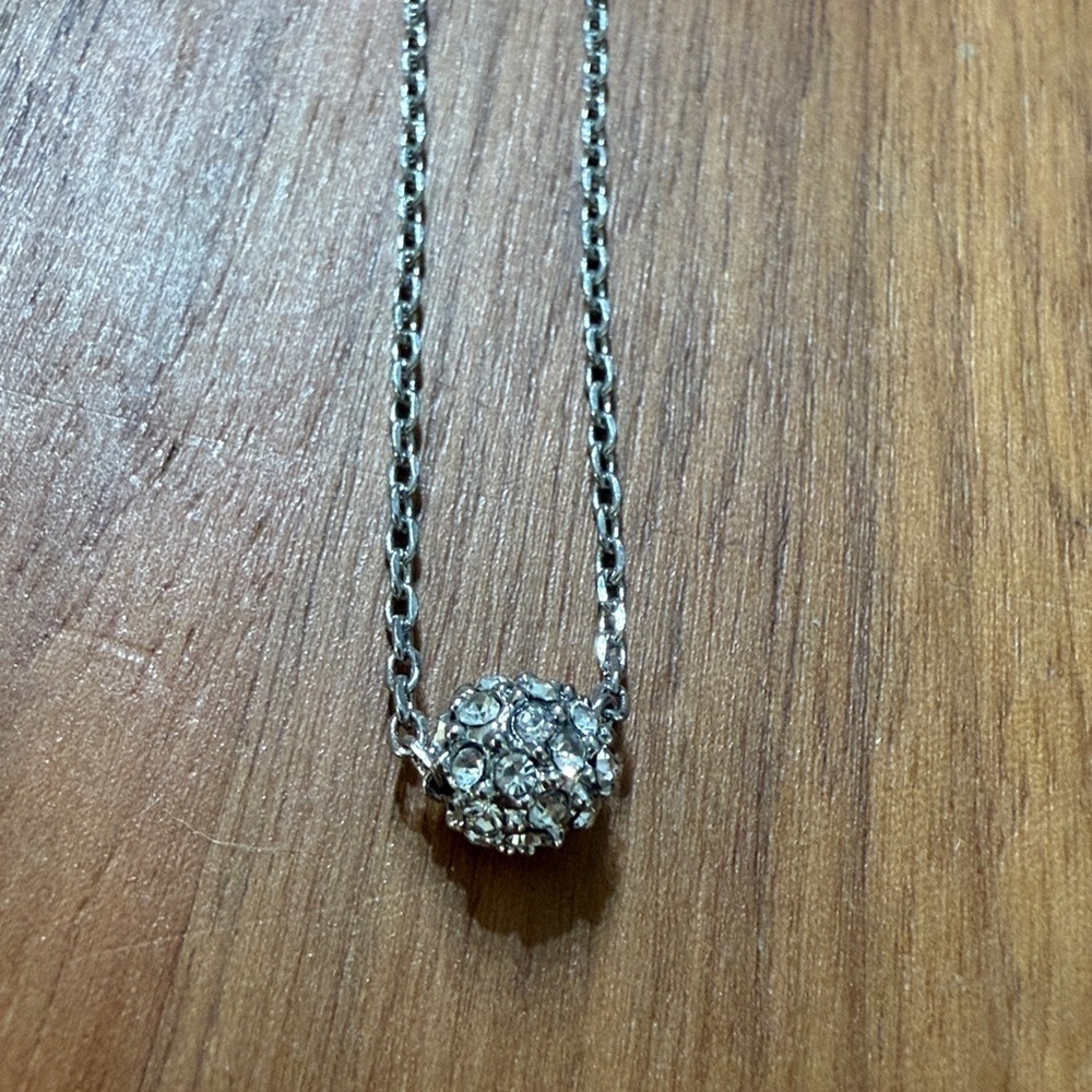 Guess Silver Tone Crystal Rhinestone Pave Round Ball Charm Choker Ankle Bracelet